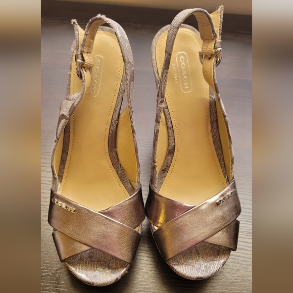 Coach Wedge "Jessy" Shoes - Picture 2 of 12